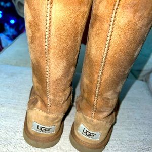 UGG girls size 13